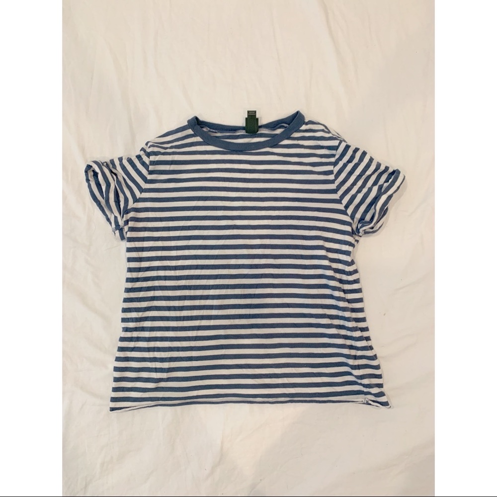 Navy and white striped cropped tee